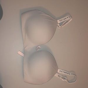 34D Gray VS T-Shirt Bra